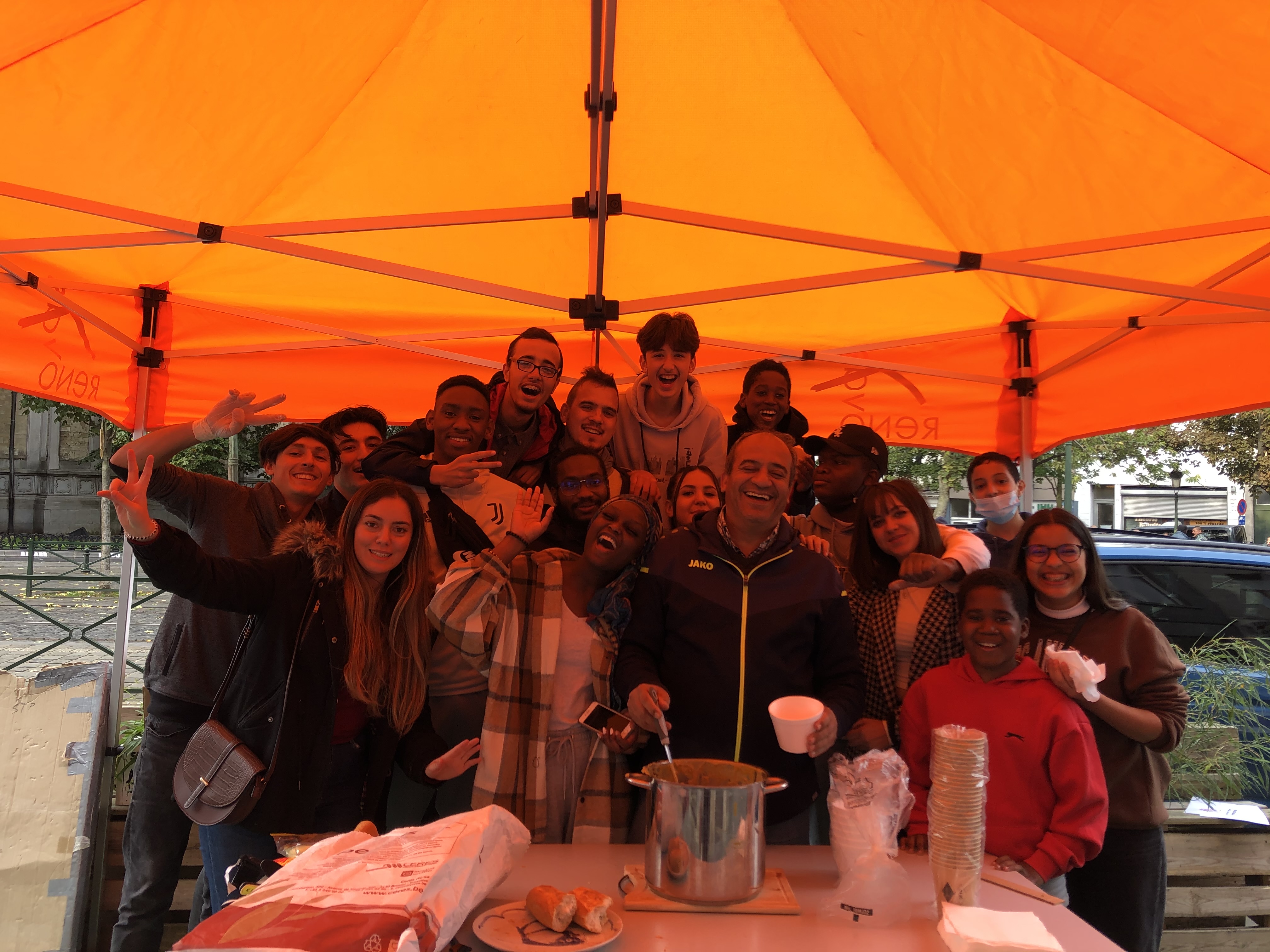 AdoMobile - Échanges