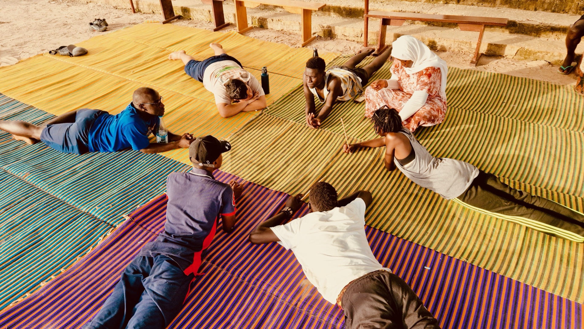 Repos sur les nattes